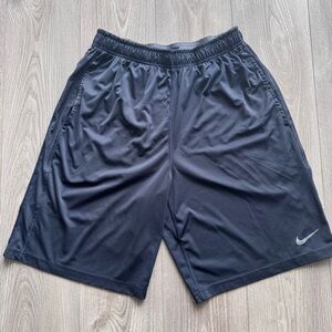 Nike Men's Dark Gray Athletic Shorts